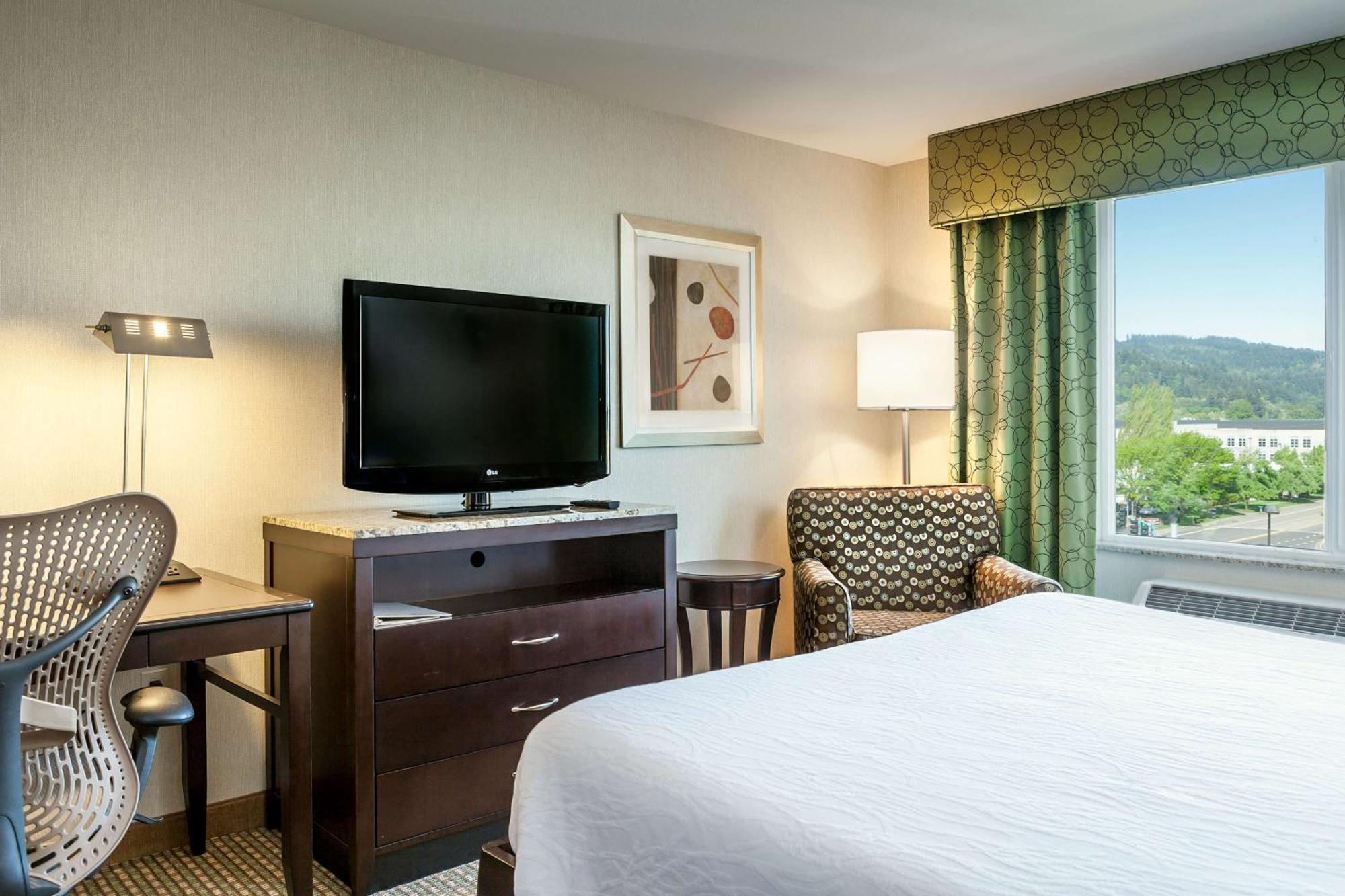 Hilton Garden Inn Seattle/Ботелл Экстерьер фото
