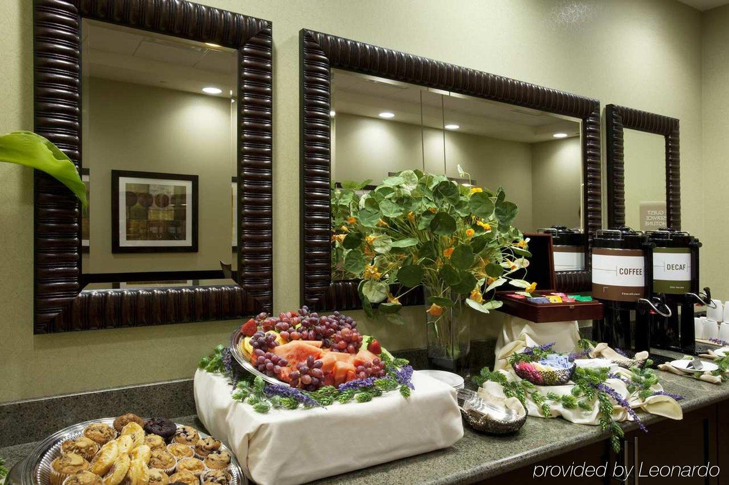 Hilton Garden Inn Seattle/Ботелл Ресторан фото